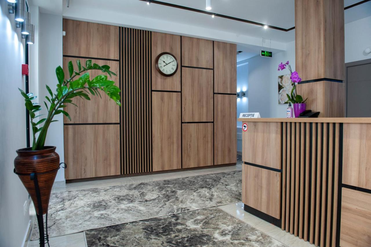 Lotus Hotel Кишинёв Экстерьер фото