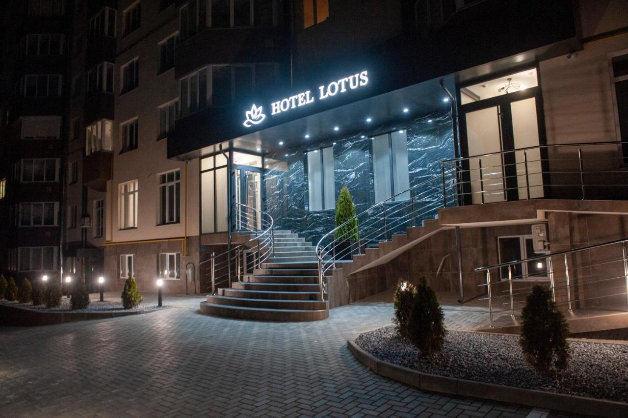 Lotus Hotel Кишинёв Экстерьер фото